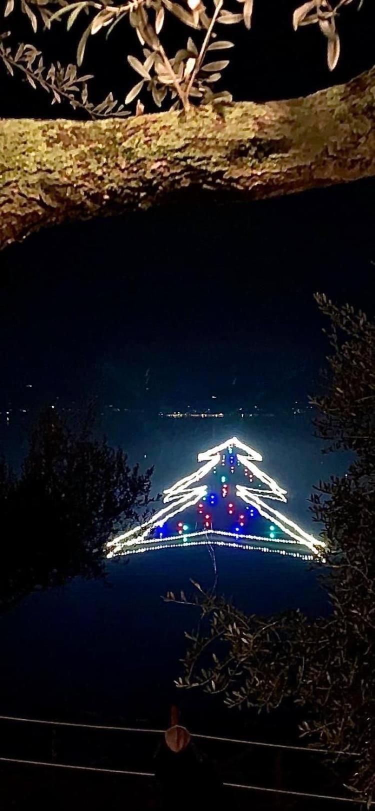 Il Nido Sul Lago Trasimeno กัสติลโยเน เดล ลาโก ภายนอก รูปภาพ